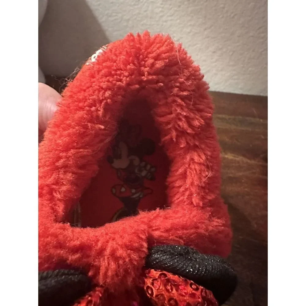 Minnie Mouse Slippers - Disney‎ Girl's (11-12 M US Little Kid, Red/White)